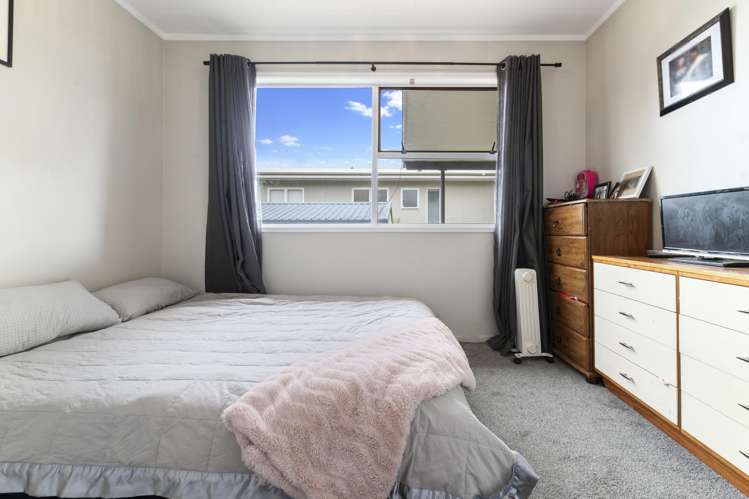 28 Ridgemount Rise Mangere Bridge_7