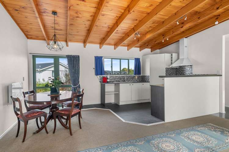 2 Te Whai Street Mangawhai Heads_5