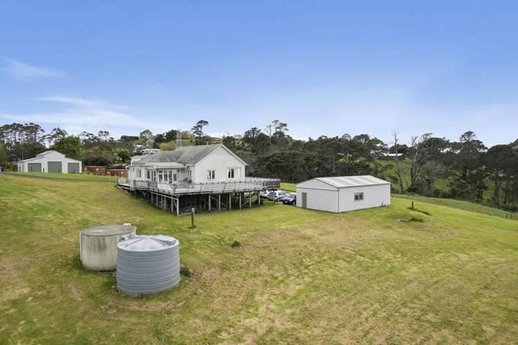 733B Ridge Road Riverhead_24