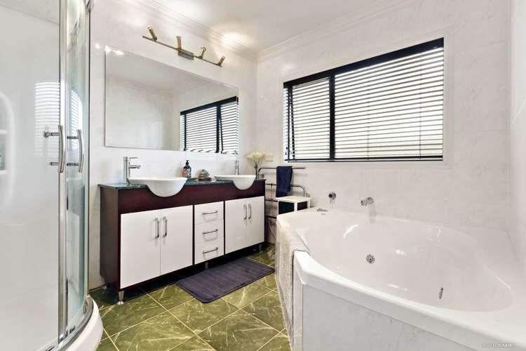 54 Sapperton Drive Henderson_9