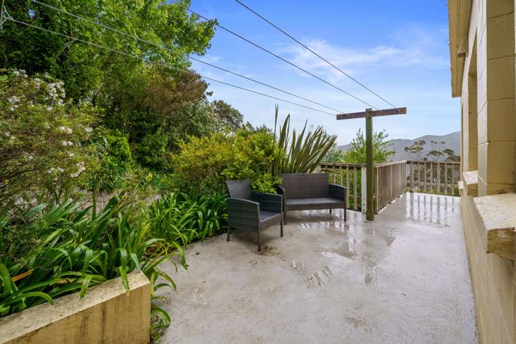 1/55 Waitohu Road York Bay_17