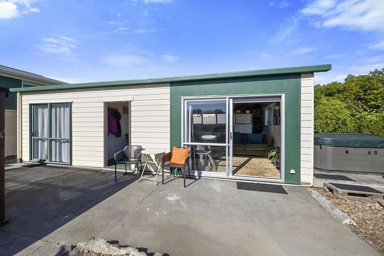 4 Kelvin Place Westown_14