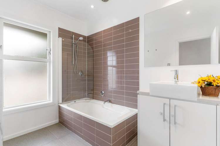 31 Lyndhurst Road Te Atatu South_11