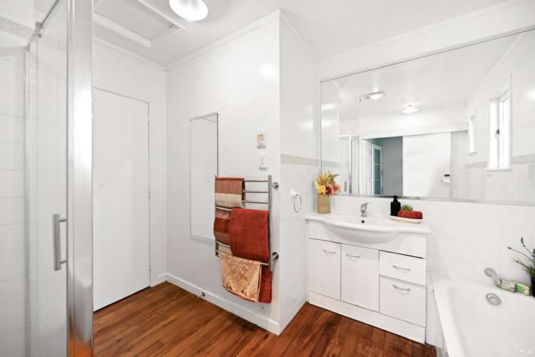 8 Clark Place Hillcrest_16