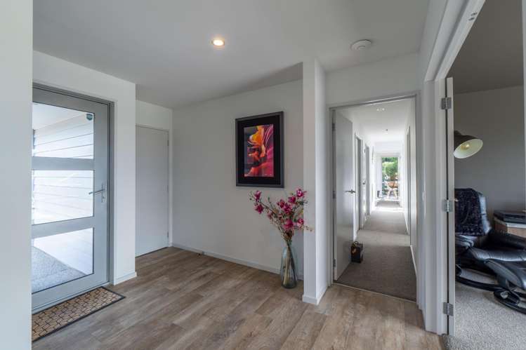 30 Kakariki Way Otatara_13