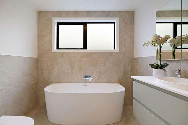 5 Rowe Drive, Hanley's Farm Jacks Point_25