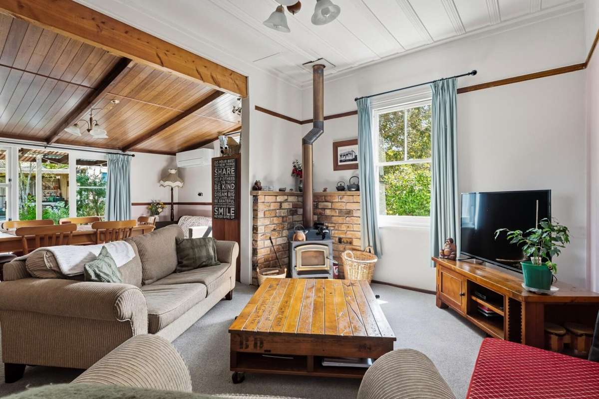 51 Poland Street, Waikino_5