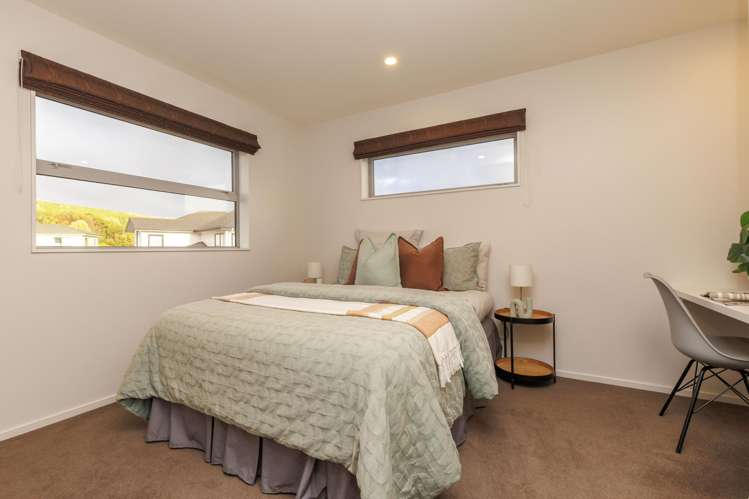 8 Didsbury Grove Churton Park_10