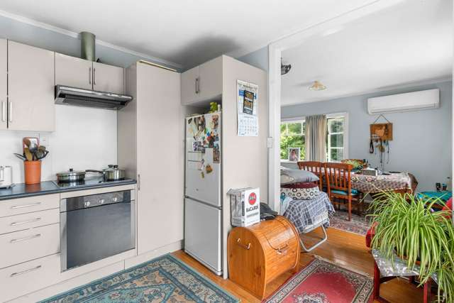 Urgent Sale - Paparoa -Move in Now