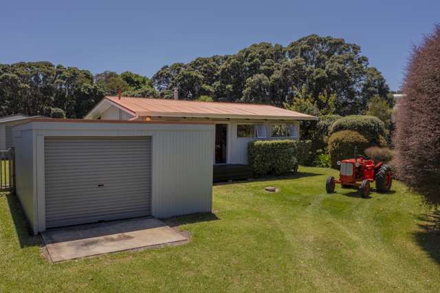13 Wigmore Crescent Hahei_4