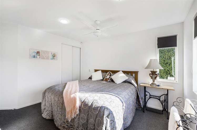 2 Blairdon Place Bishopdale_16