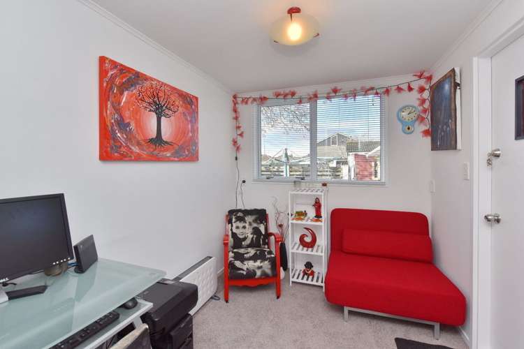 10 Fovant Street Russley_13