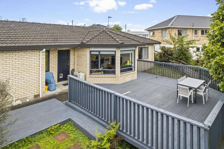 24A Fruitvale Road New Lynn_17