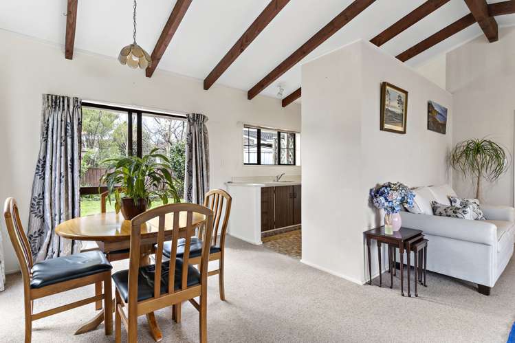 12a Skipage Grove Featherston_6