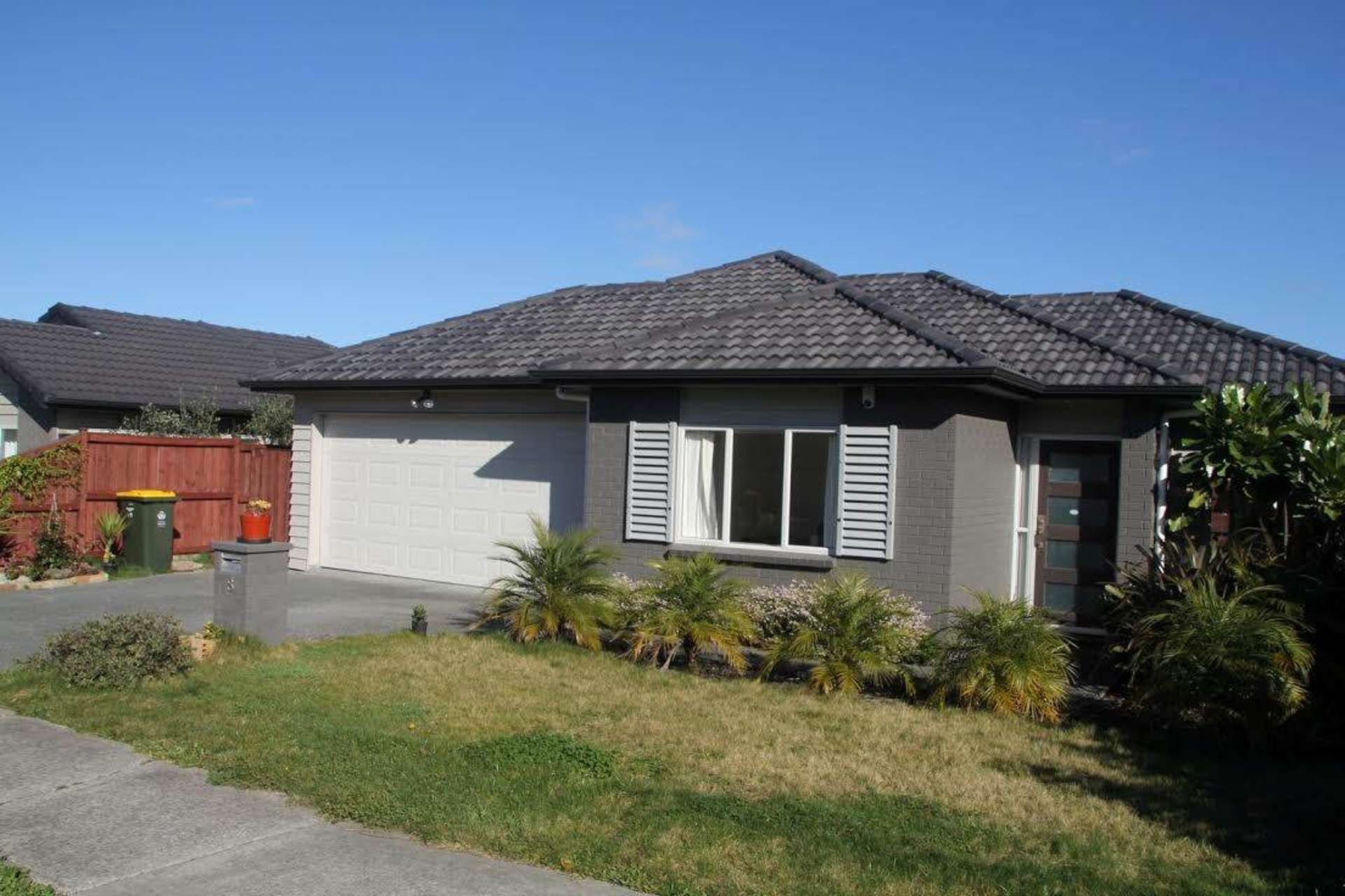 8 Stamford Crescent Flat Bush_0