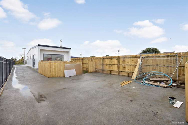 63a Flanshaw Road Te Atatu South_17