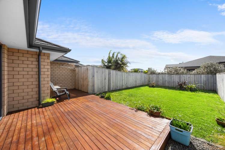 13 Leebank Crescent Riverhead_30