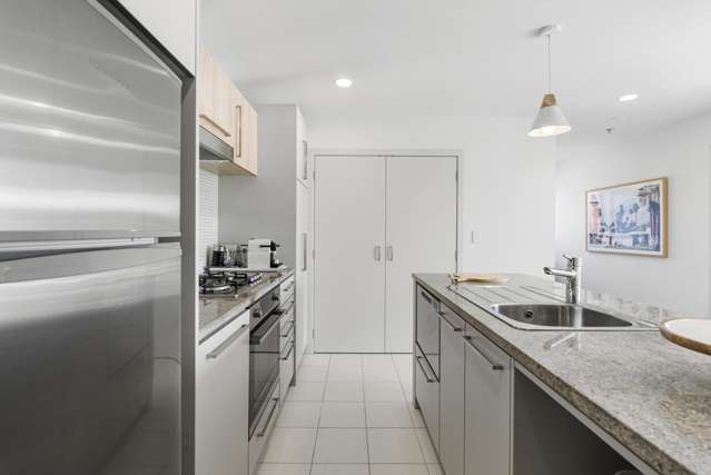 303/4 Wagener Place Mount Albert_3