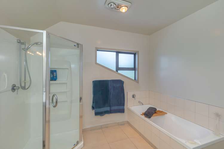 52 Western Rise Ohau_13