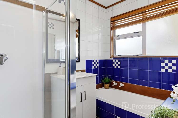 63 Hillside Drive Maoribank_17
