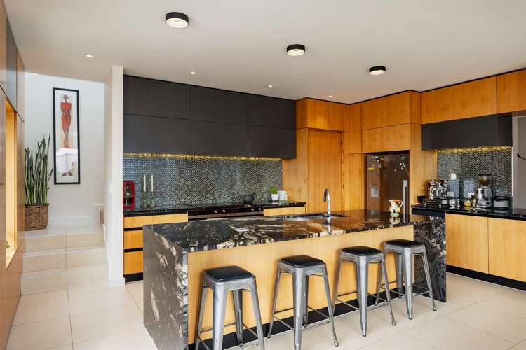 8 Summit Drive Mount Albert_5