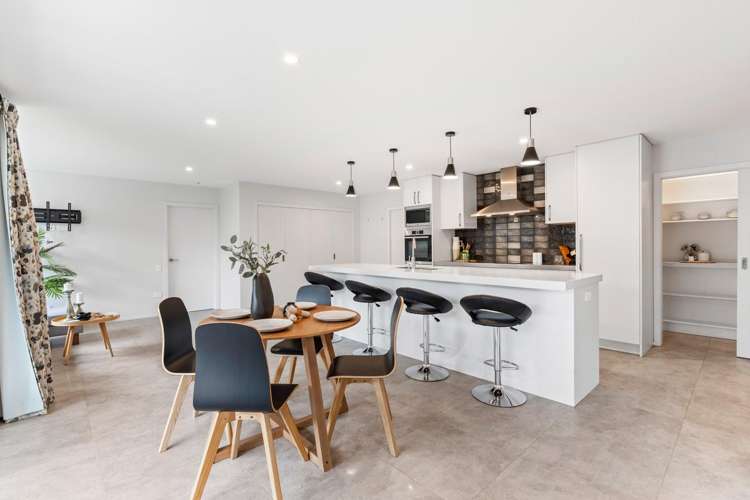 16 Carrick Place Mosgiel_11