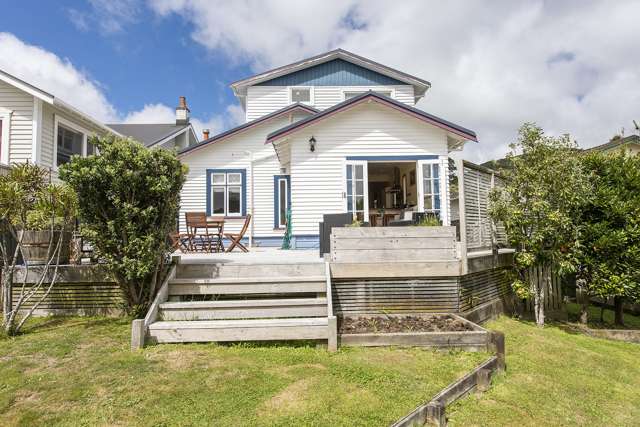 18 Firth Terrace Karori_1