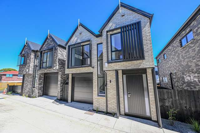 Modern Family Living in Prime Location - Built by MJ HOME Group