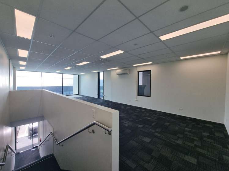 2/20 Highgate Parkway Silverdale_9