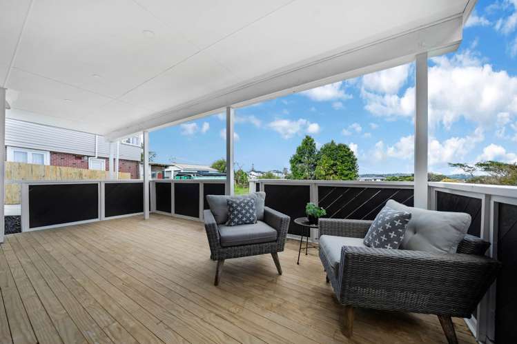 26 Ted William Street New Windsor_5