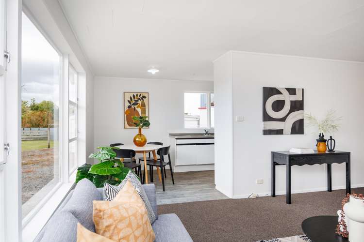 78 Willoughby Street Halcombe_14