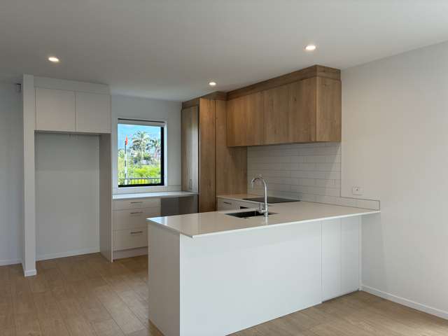 131 WAITUARUA DRIVE "Waiata Shores" Takanini_4