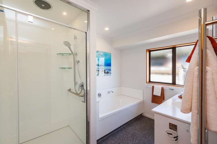 7 Rosebank Avenue Kelvin Grove_16