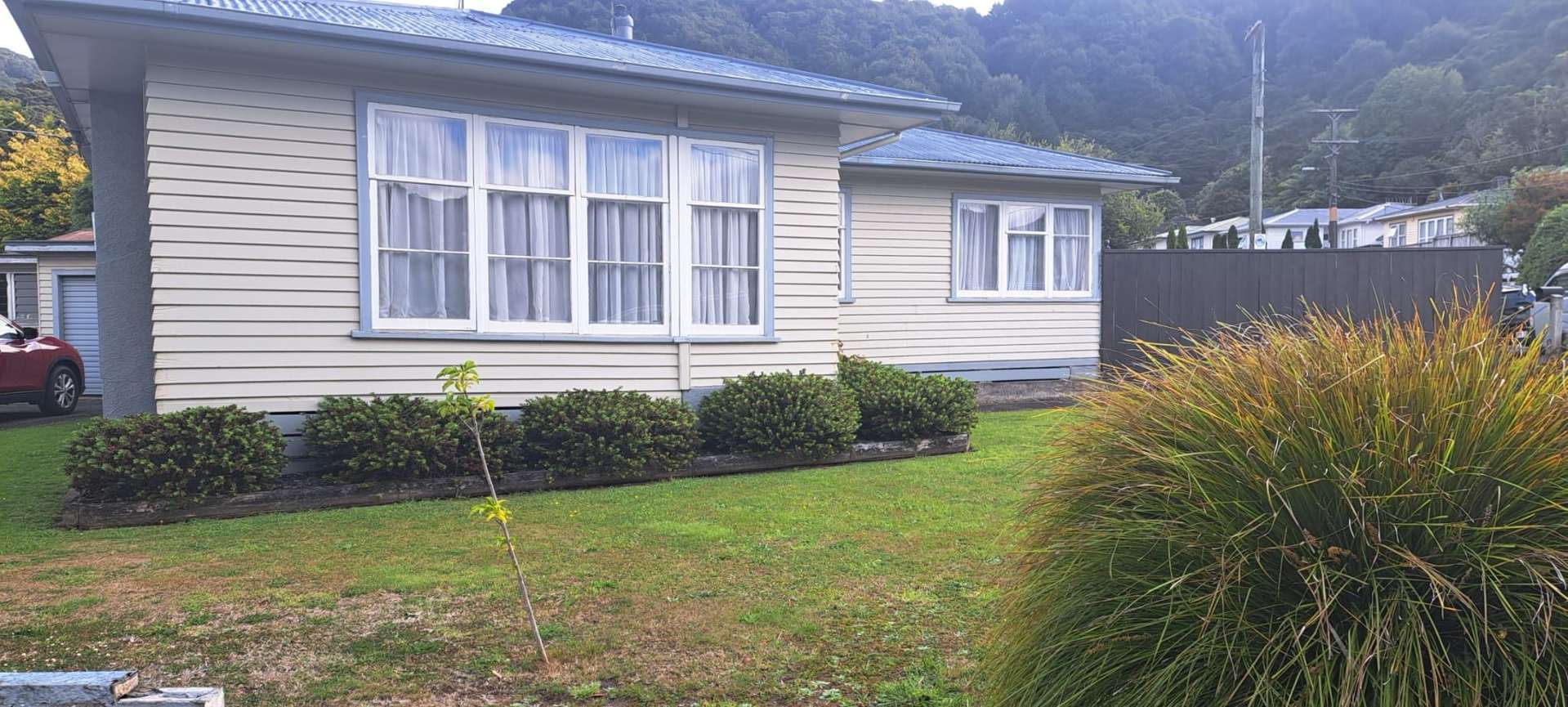 1 Puriri Street Wainuiomata_0