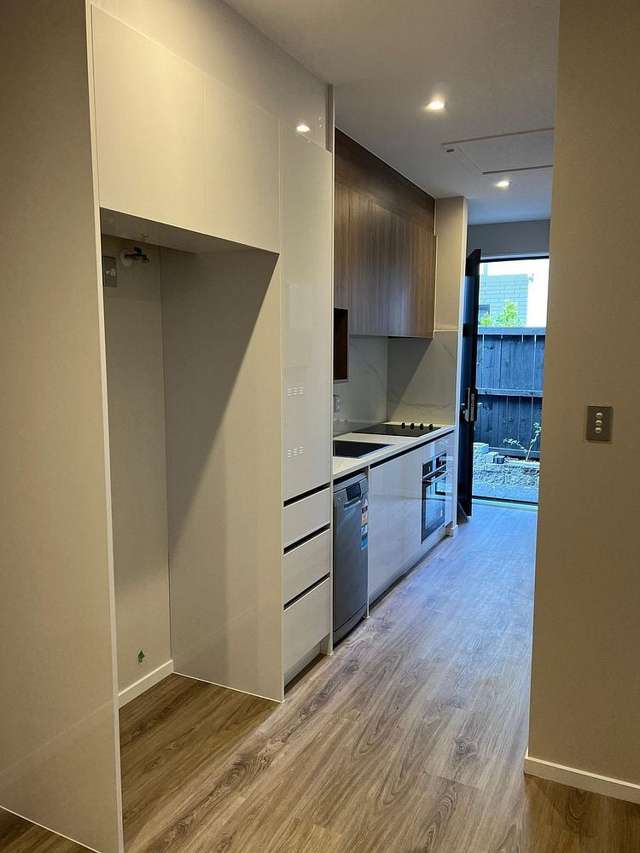 9/88 Gloria Te Atatu Peninsula_3