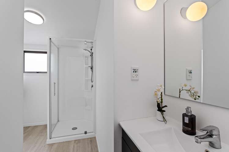 2/7 Highgate Avenue Merivale_21