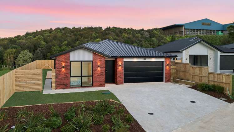 22 Rongoa Maori Way Pukekohe_12