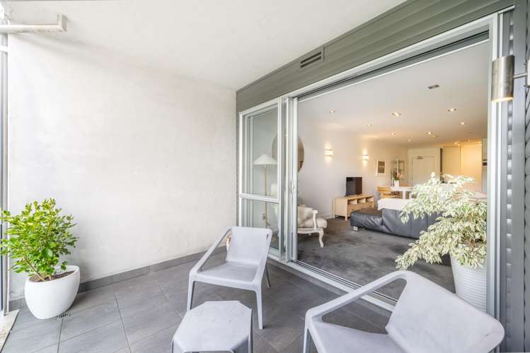 3B/15 Fleet Street Eden Terrace_11