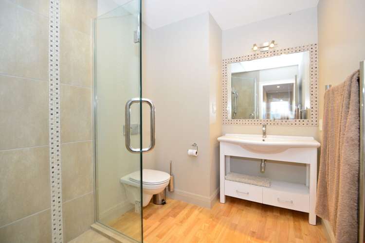 8 Bonita Avenue Stanmore Bay_21