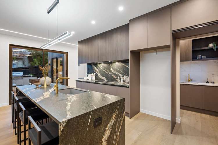 77 Park Rise Campbells Bay_12