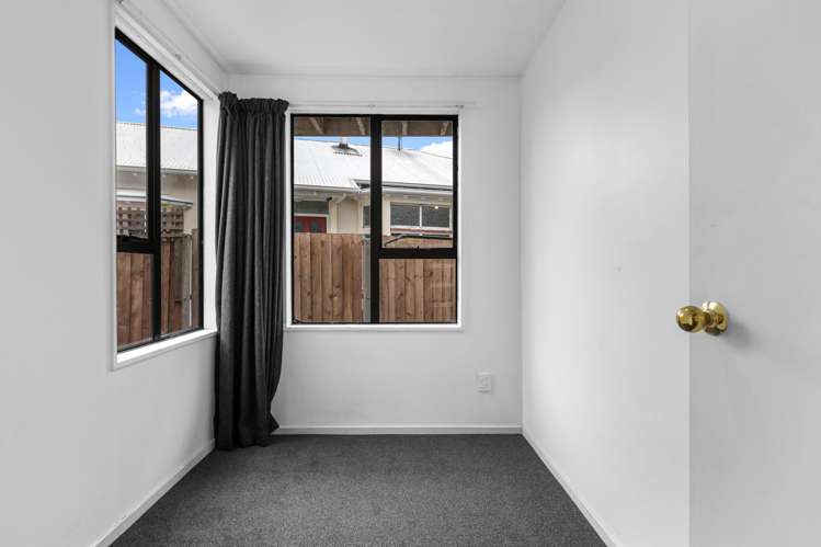 2/23 Austin Street Sydenham_10