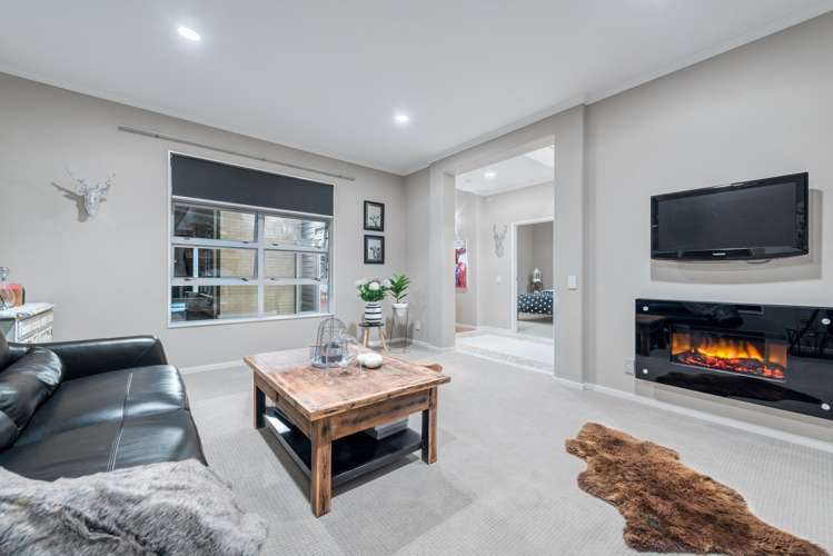 27 Pine Harbour Parade Beachlands_3