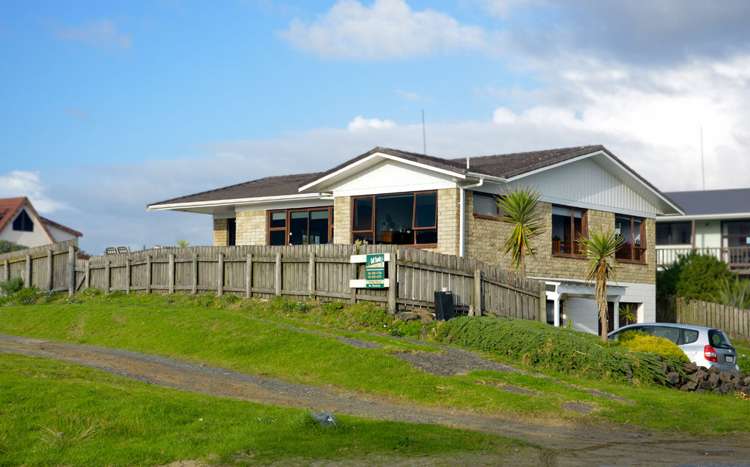 28 Kaka Street Ahipara_5