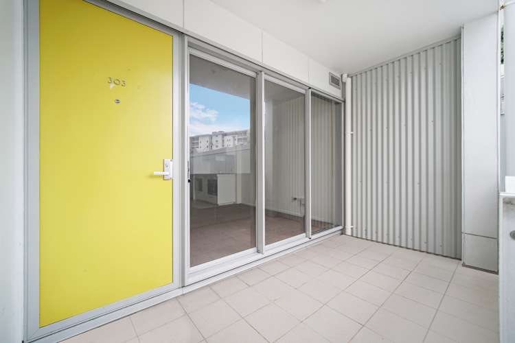 303/155 Beach Road Auckland Central_10