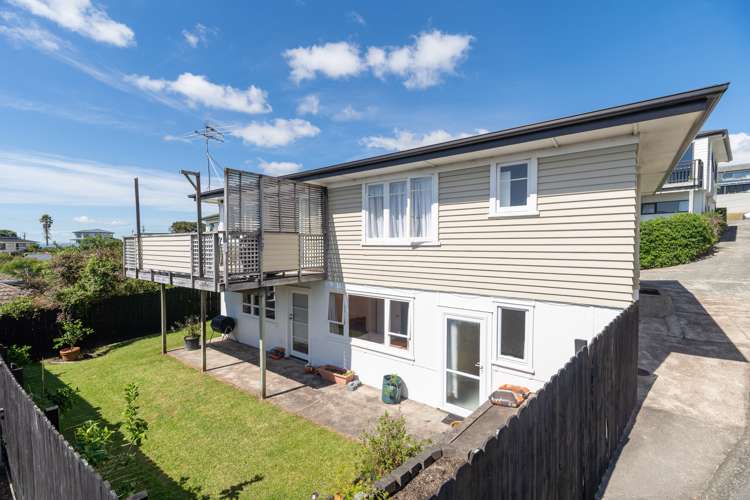 15b Rishworth Avenue Stanmore Bay_22