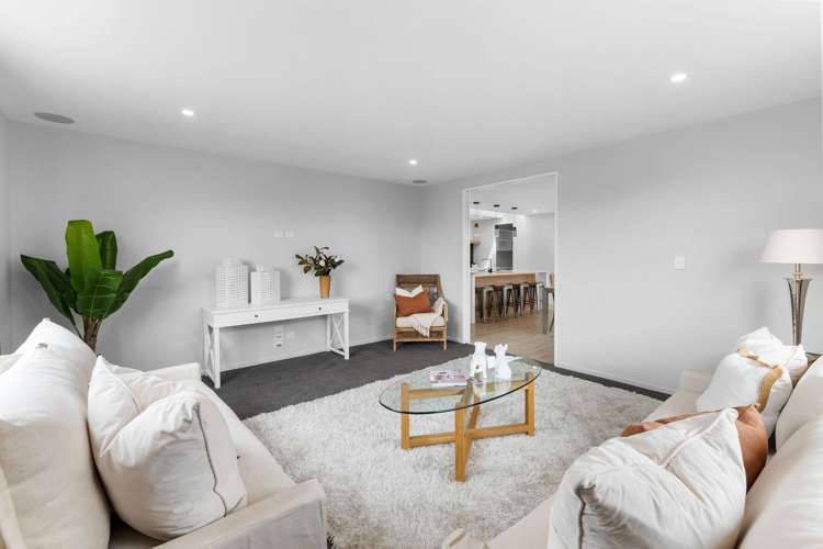 3 Roles Way Rolleston_15