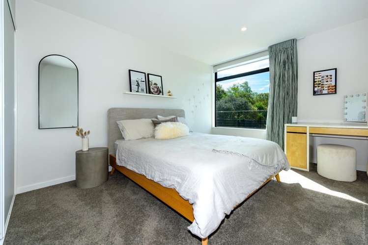 150 North Belt Lincoln_25