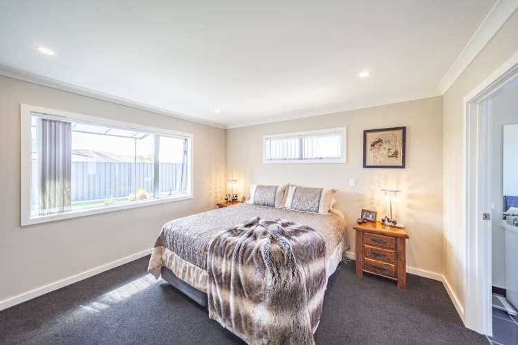 15 Aspiring Drive Poraiti_6