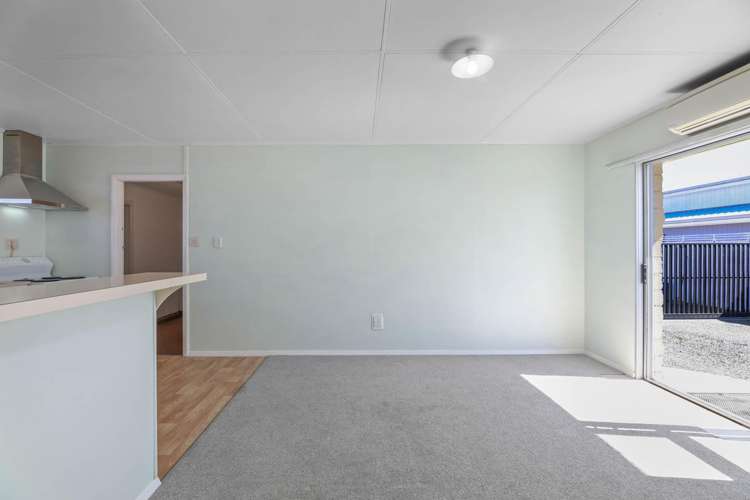 2/4 Weld Street Blenheim Central_7