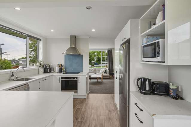 93 Gilkison Street Halfway Bush_4